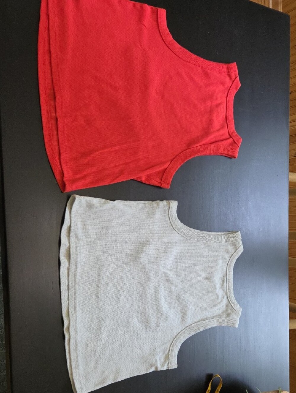 6 GAP or Old Navy Tanks - Picture 11 of 11